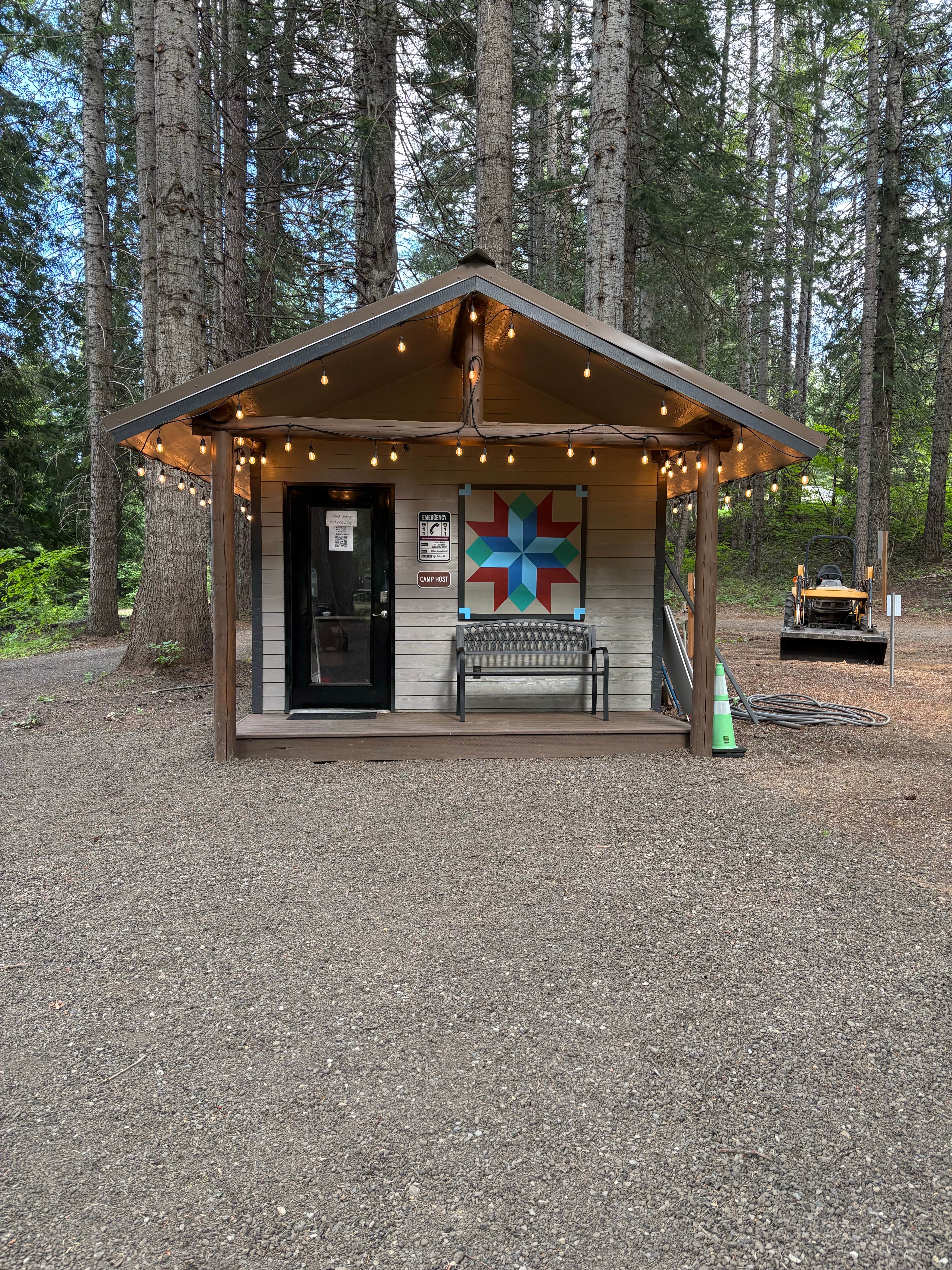 Camping near SunCountry Golf Course & RV Park: Lake Sena Campground, Roslyn, Washington