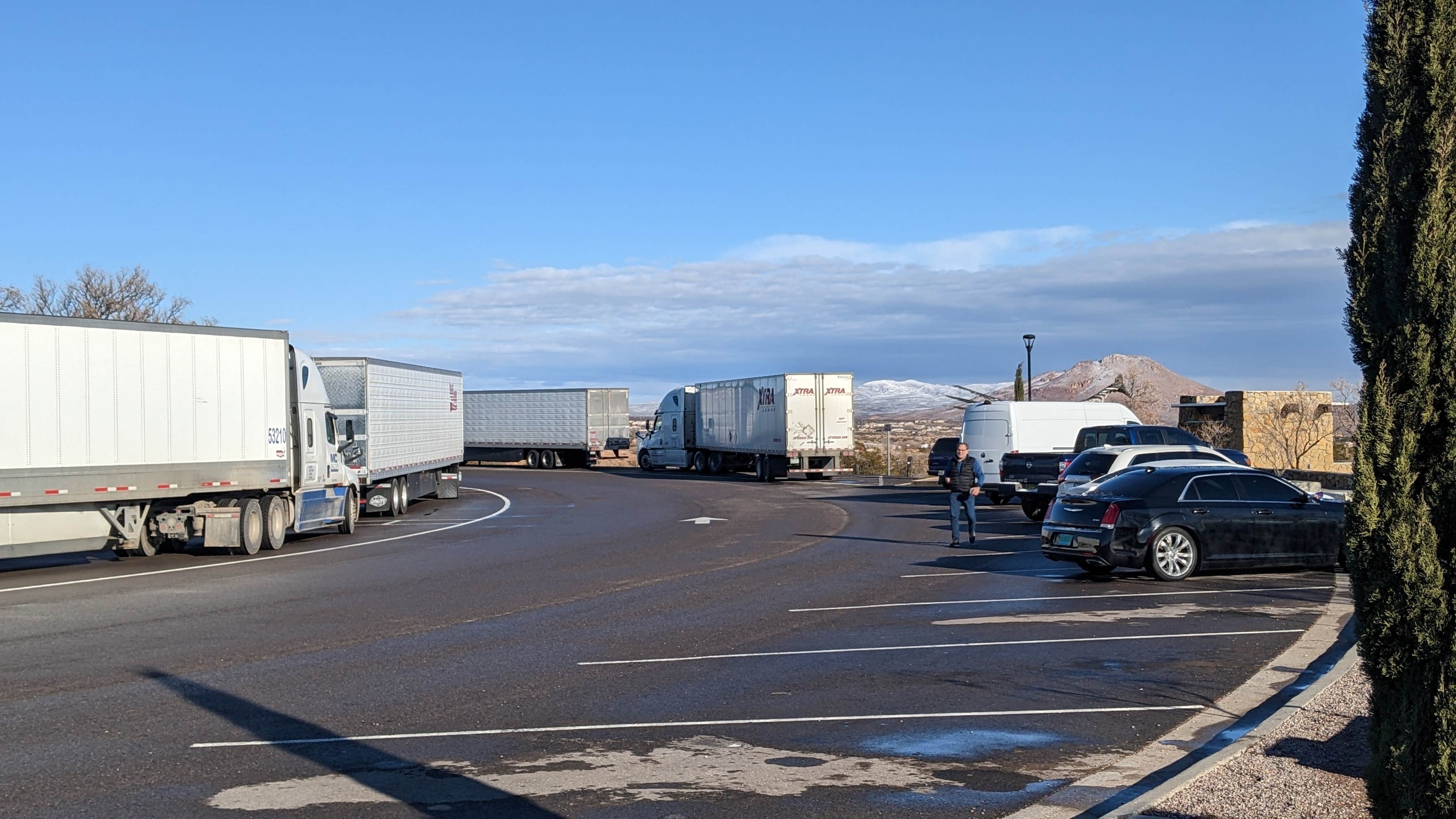 Camper submitted image from Las Cruces Roadrunner Overlook Rest Area - 5