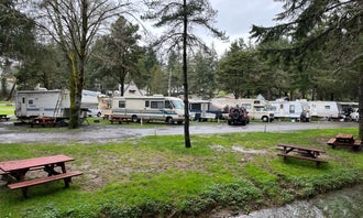 Camping near Devil's Lake State Recreation Area: Lincoln City KOA, Neotsu, Oregon