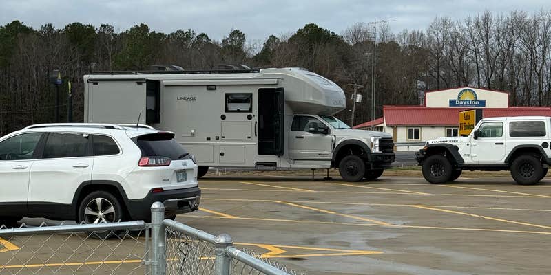 Camper submitted image from Love's RV Hookup-Holladay TN 791