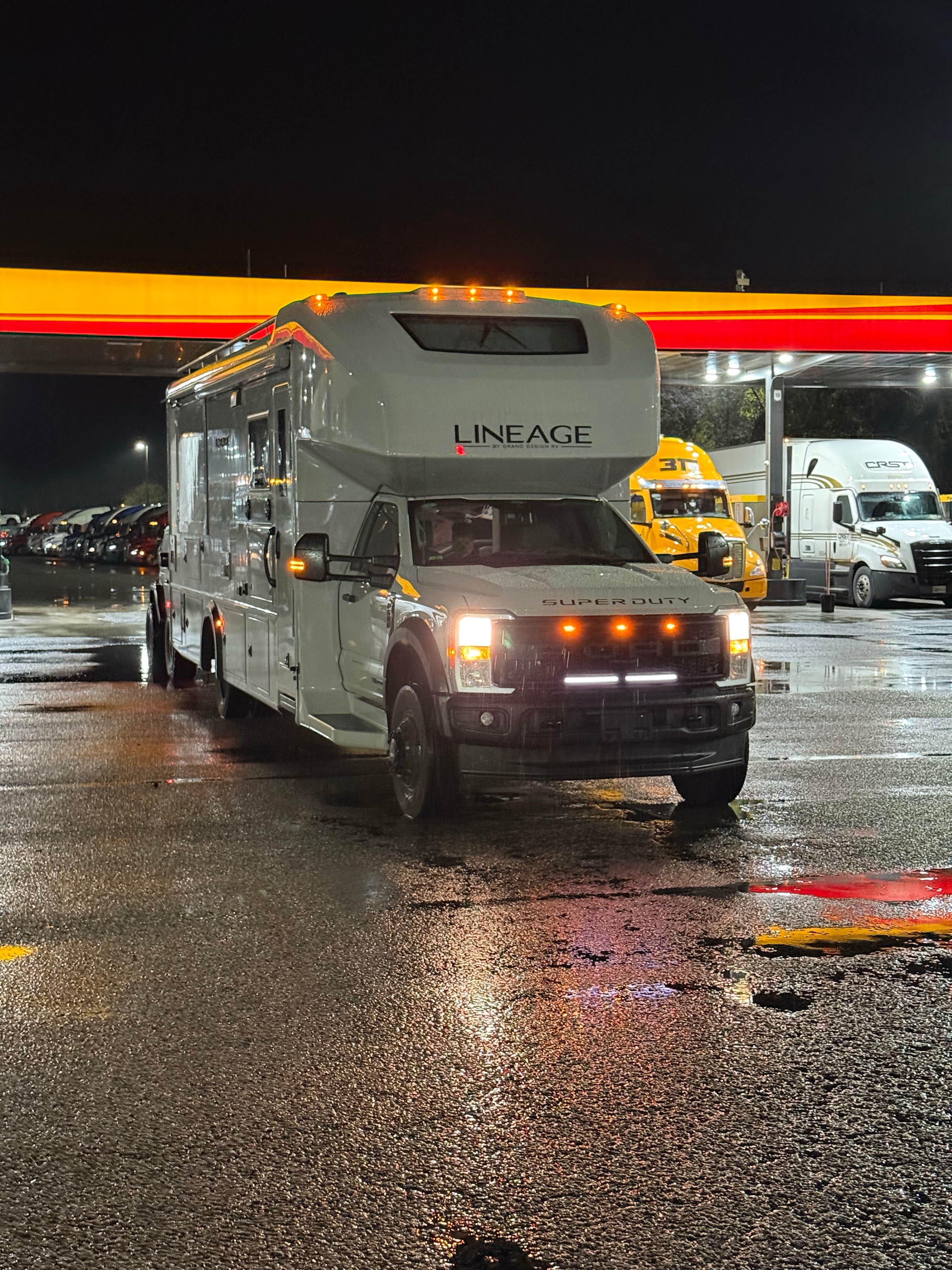 Camper submitted image from Love's RV Hookup-Holladay TN 791 - 3