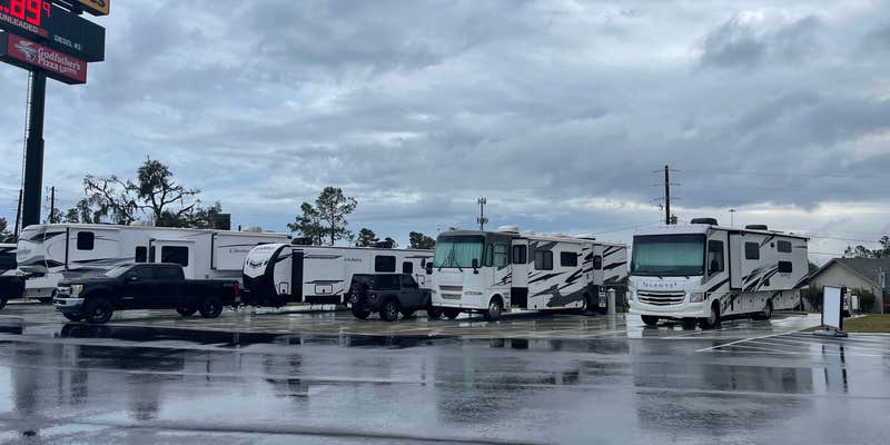 Camper submitted image from Love's RV Hookup-Valdosta GA 550