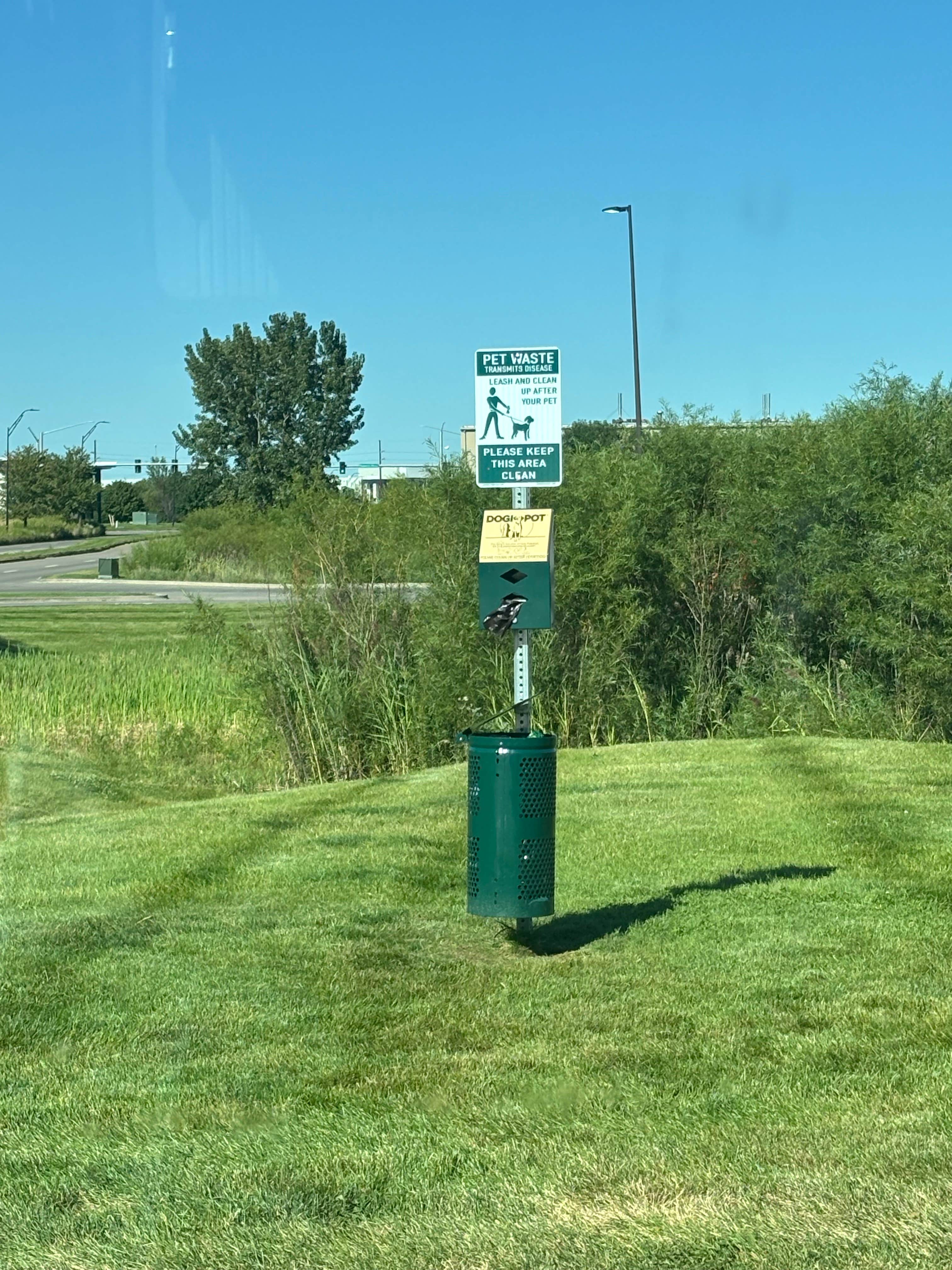 Loves Travel Stop-Parking
