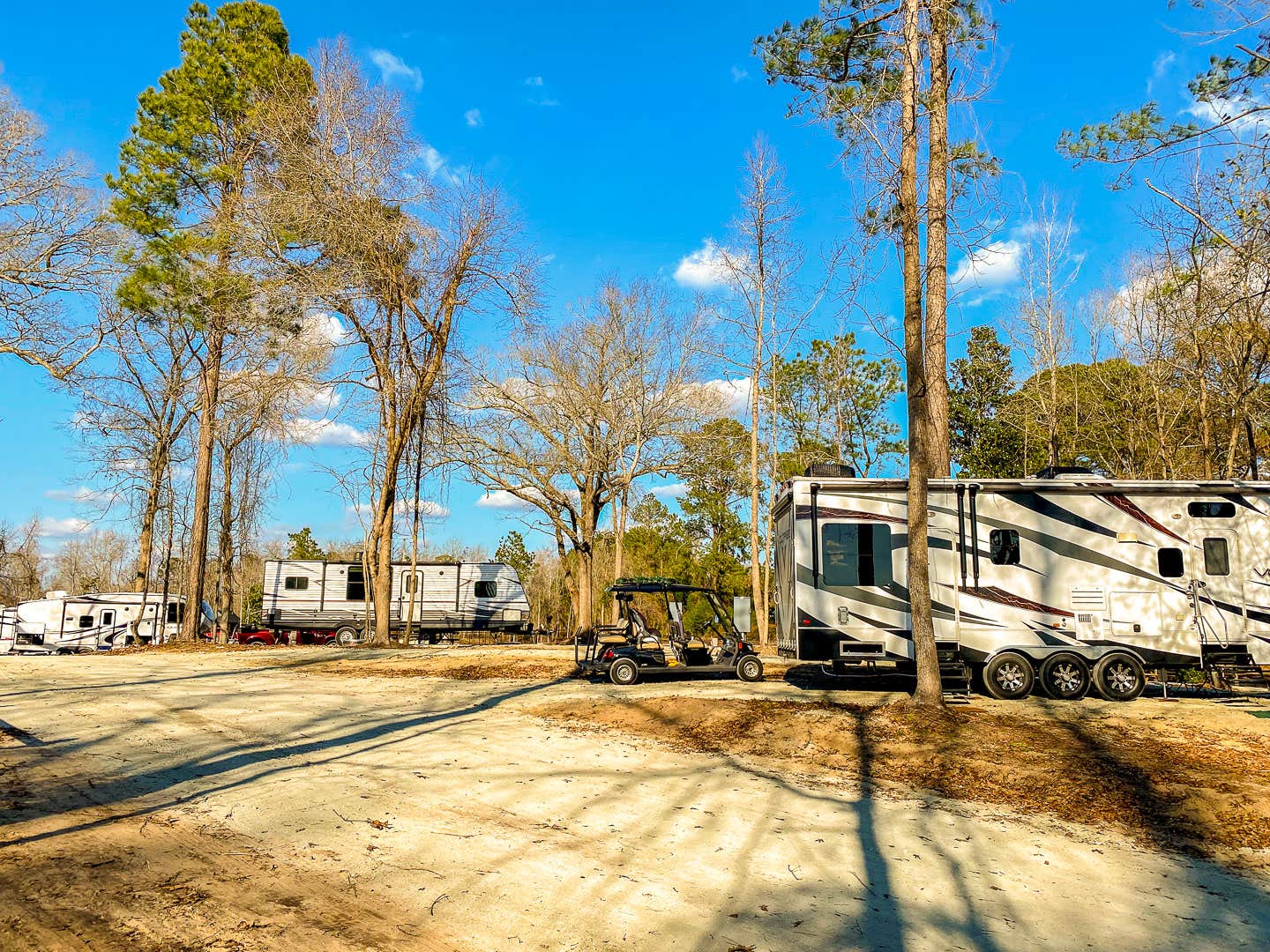 Camping near Sunset Cove on the Neuse River: Magnolia Lane Campground, Pollocksville, North Carolina