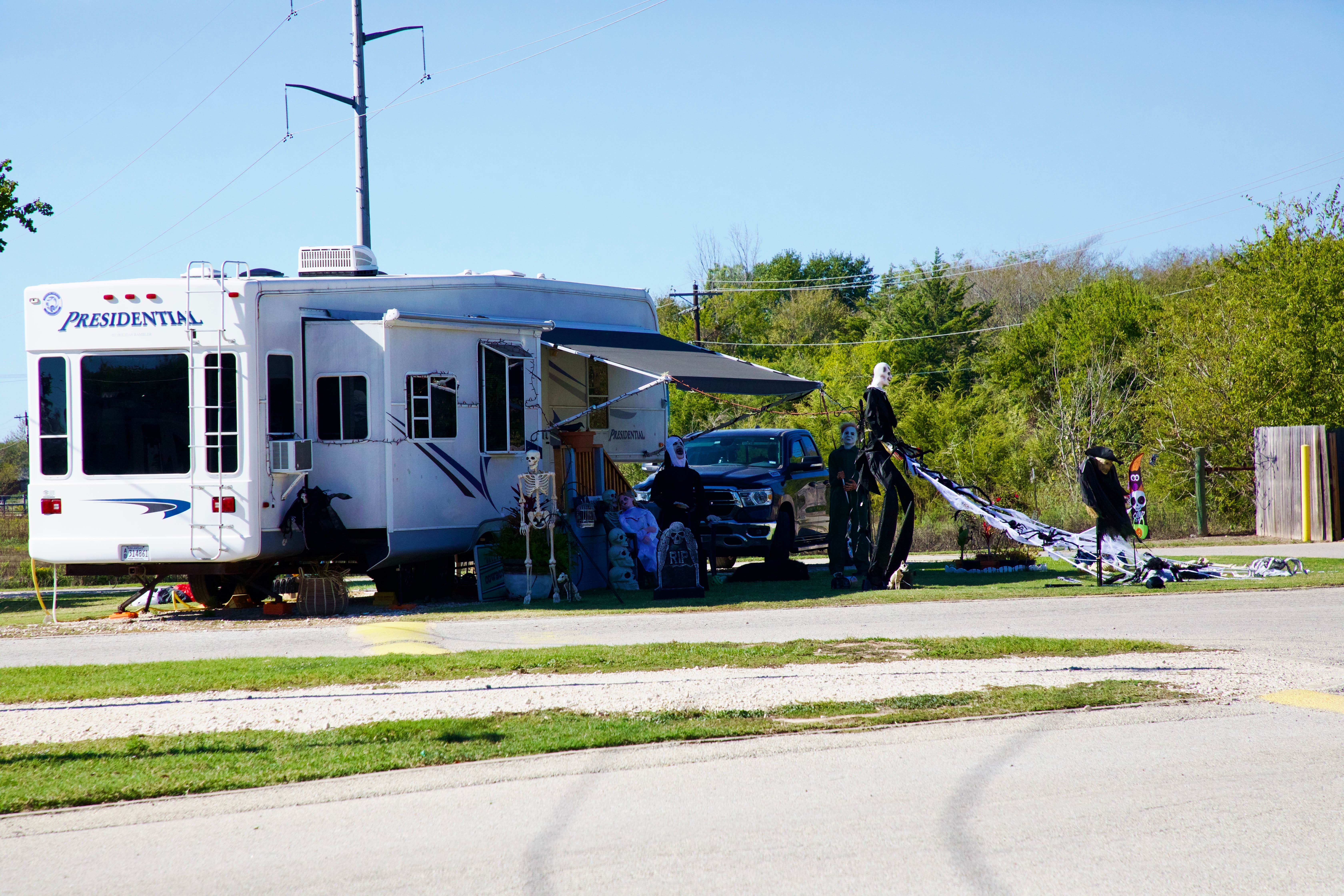 Camper submitted image from Revviel RV Park - 4