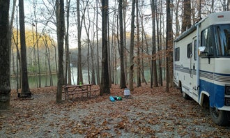 Camping near Country Line Creek Campground : Mayo Lake Park, Red Oak, North Carolina