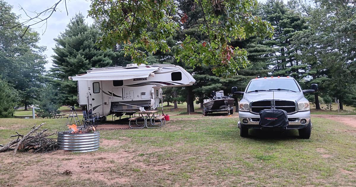 Shakey Lakes Park Campground