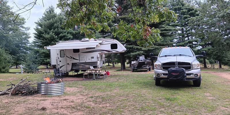 Camper submitted image from Shakey Lakes Park Campground