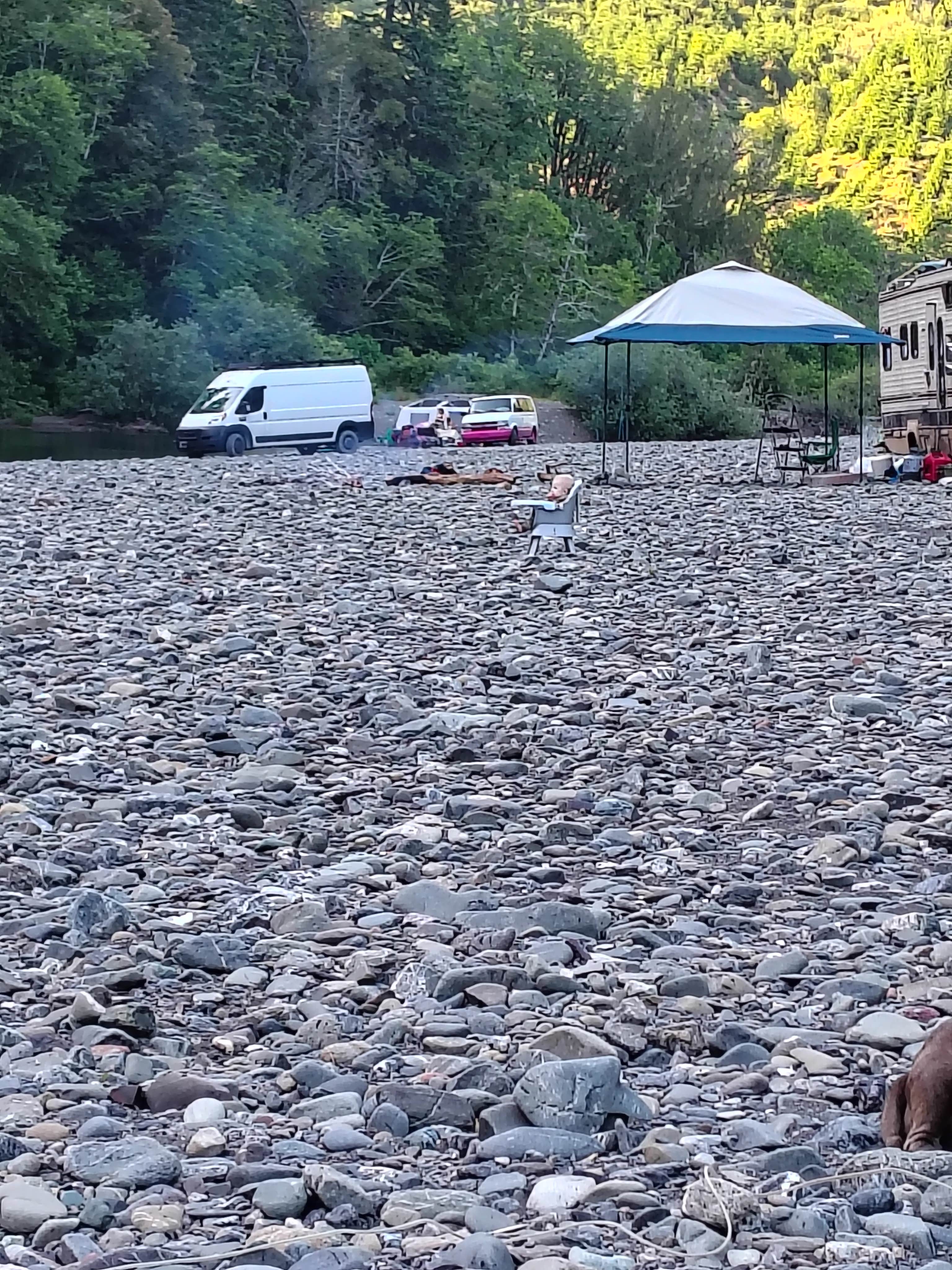 Camping near Whaleshead Beach Resort RV Park: Miller Bar Campground, Brookings, Oregon