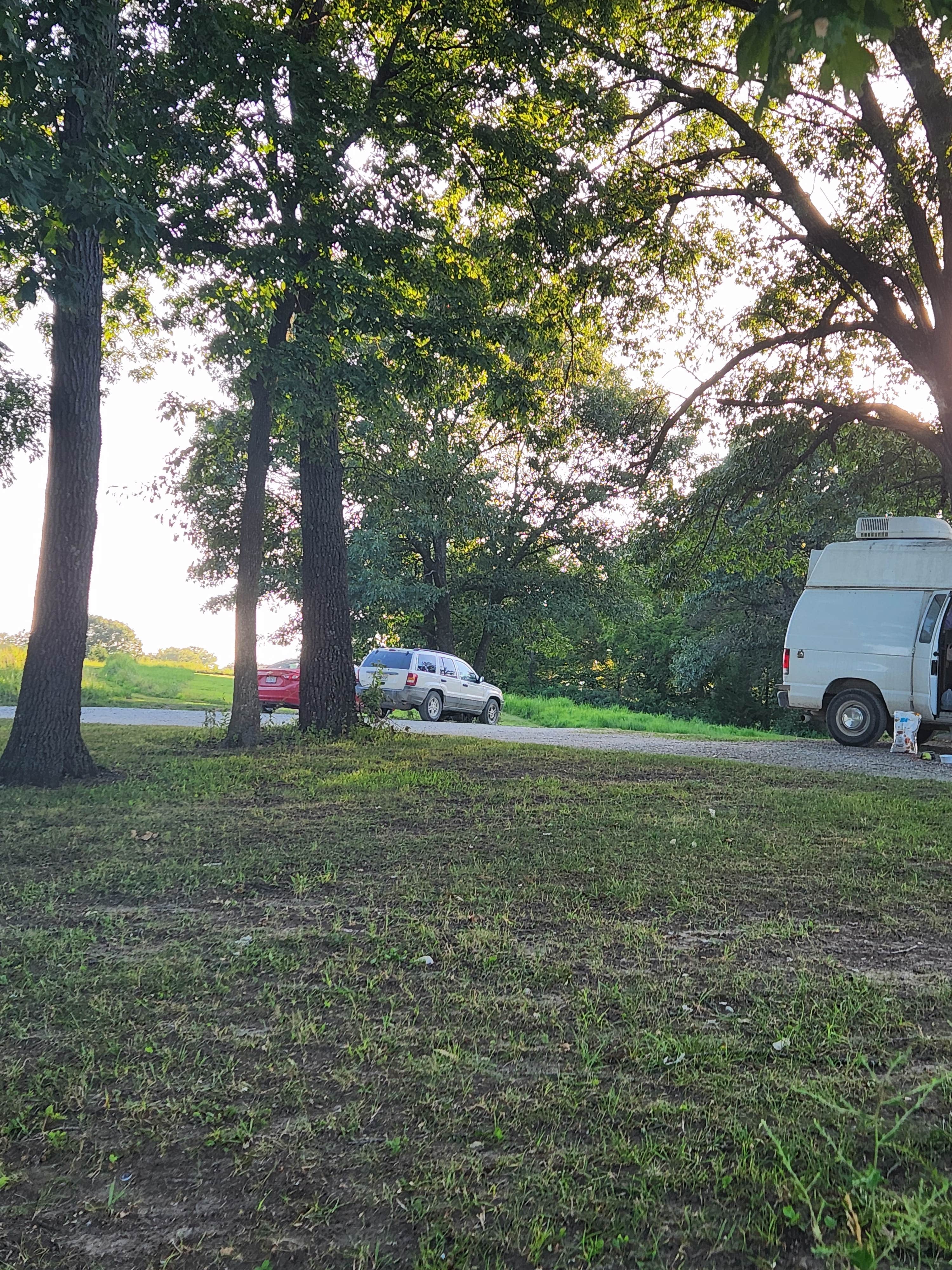 Camping near Pony Express Lake Conservation Area: Hamilton City Lake, Cameron, Missouri