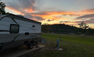 Camping near Beaver Creek (MO): River Run Park, Forsyth, Missouri