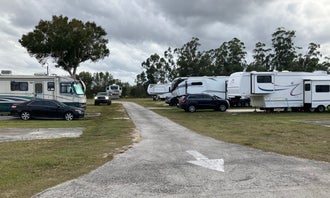 Camping near Uncle Joe's Motel & Campground: Moore Haven KOA, Palmdale, Florida