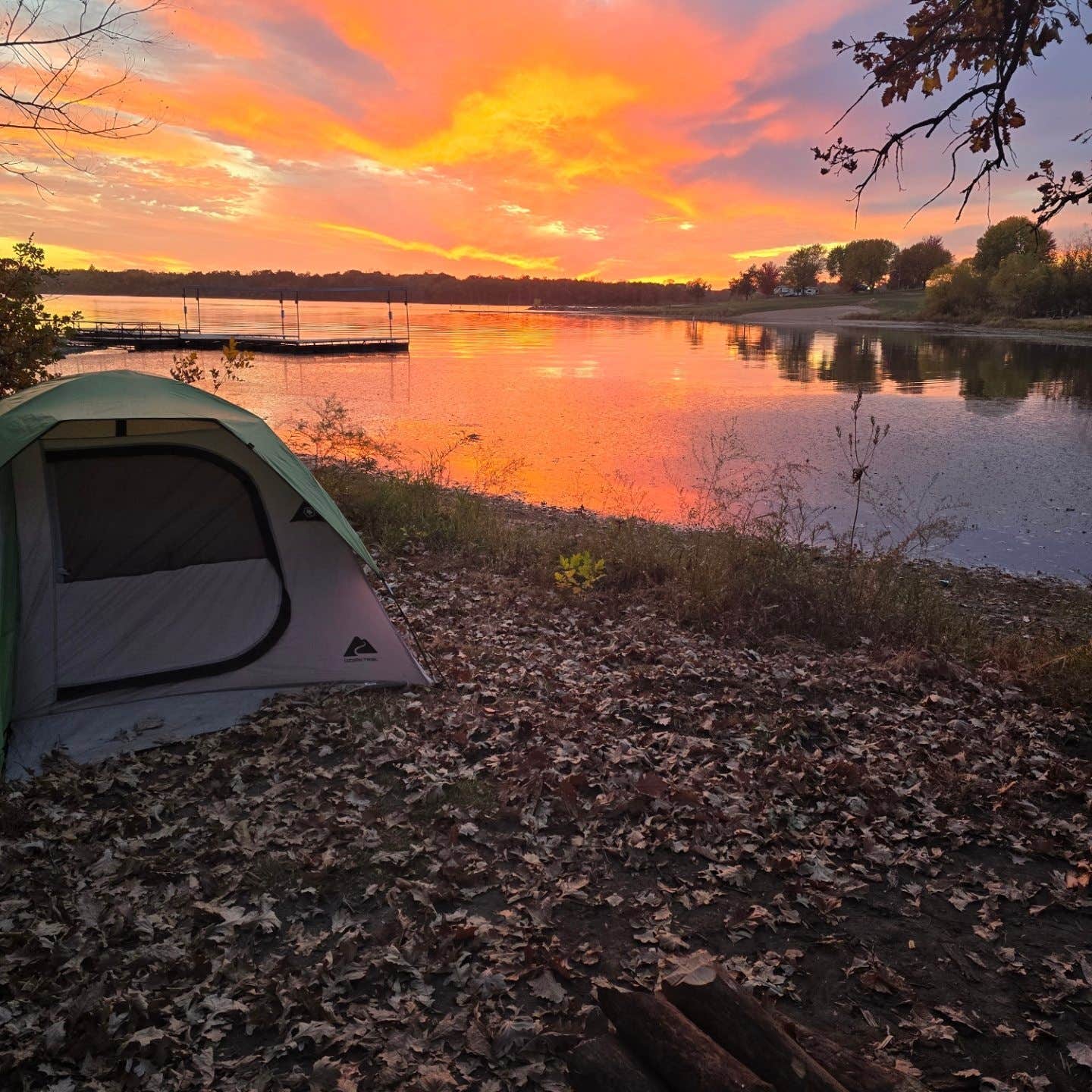 Camper submitted image from Mozingo Lake County Tent Campground - 4