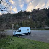 Review photo of Multnomah Falls Parking Lot (Day Use) by hap C., January 16, 2026