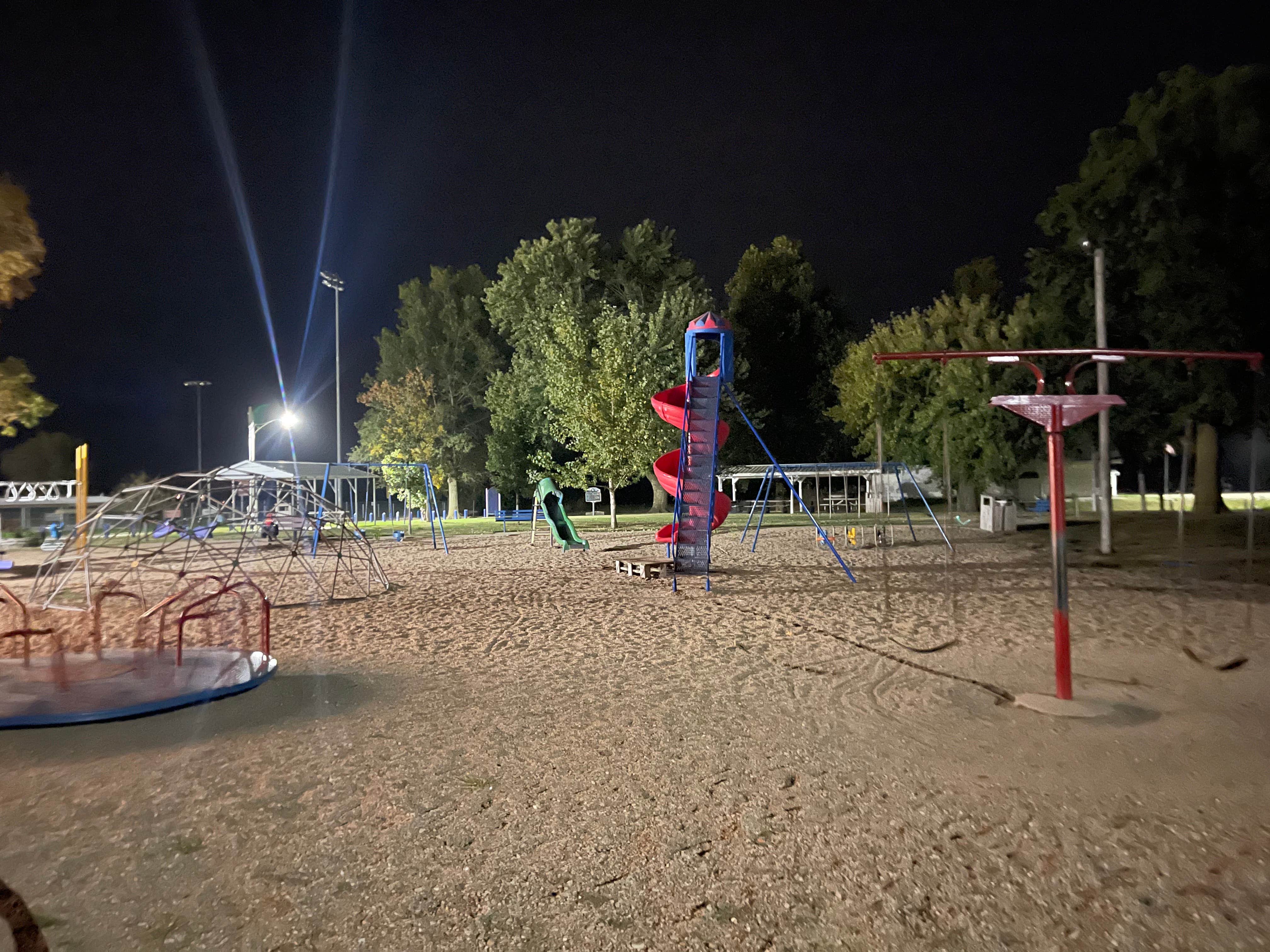 Camping near Smith Creek Recreation Area: Beaver Crossing City Park, Seward, Nebraska