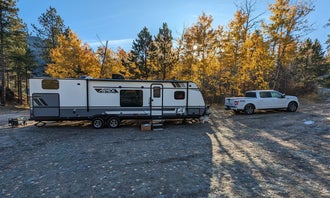Camping near Rafter J Bar Ranch: Needles Highway Dispersed Site, Hill City, South Dakota
