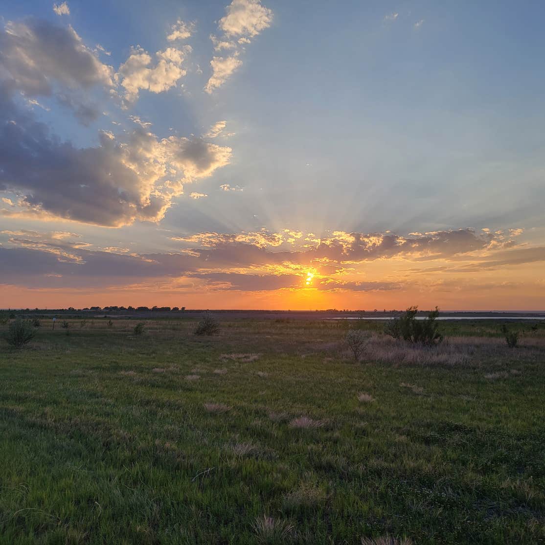 Neenoshe Reservoir Camping Eads, CO