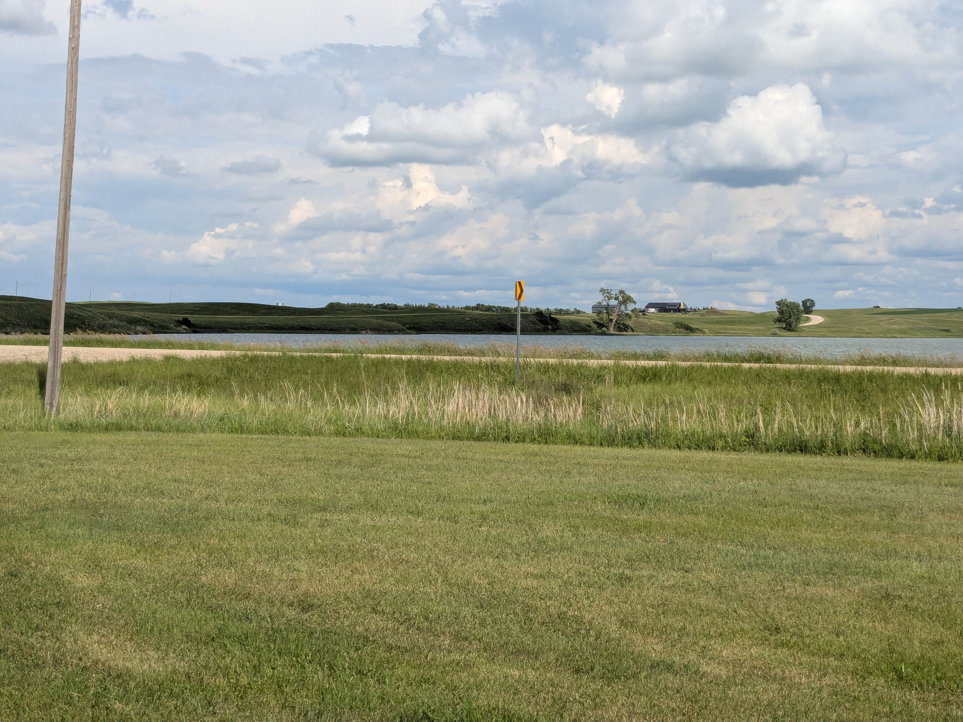 Camping near Steinke Bay: Nelson Carlson Lake, Garrison, North Dakota