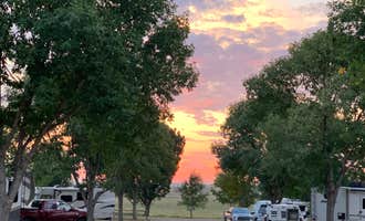 Camping near Byre Lake Recreation Area: New Frontier RV Campground, Pierre, South Dakota