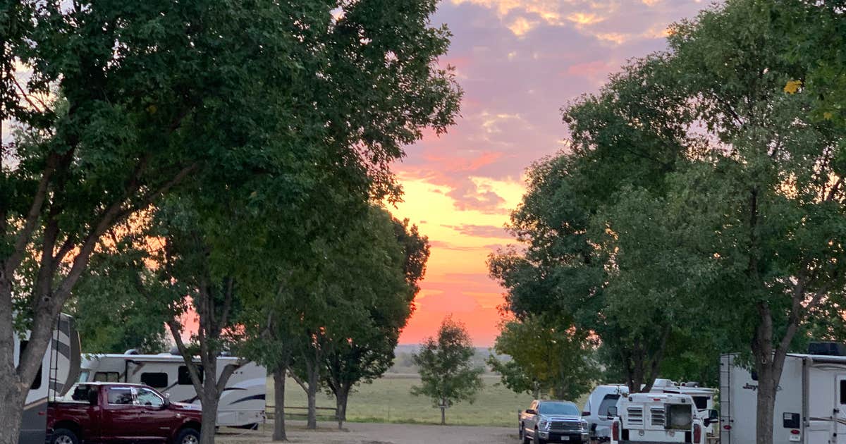 Pierre Rv New Frontier RV Campground | Pierre, South Dakota