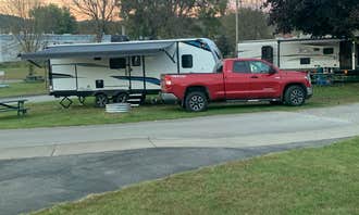 Full Tan Sun Club NY: Where Glow Meets Glam