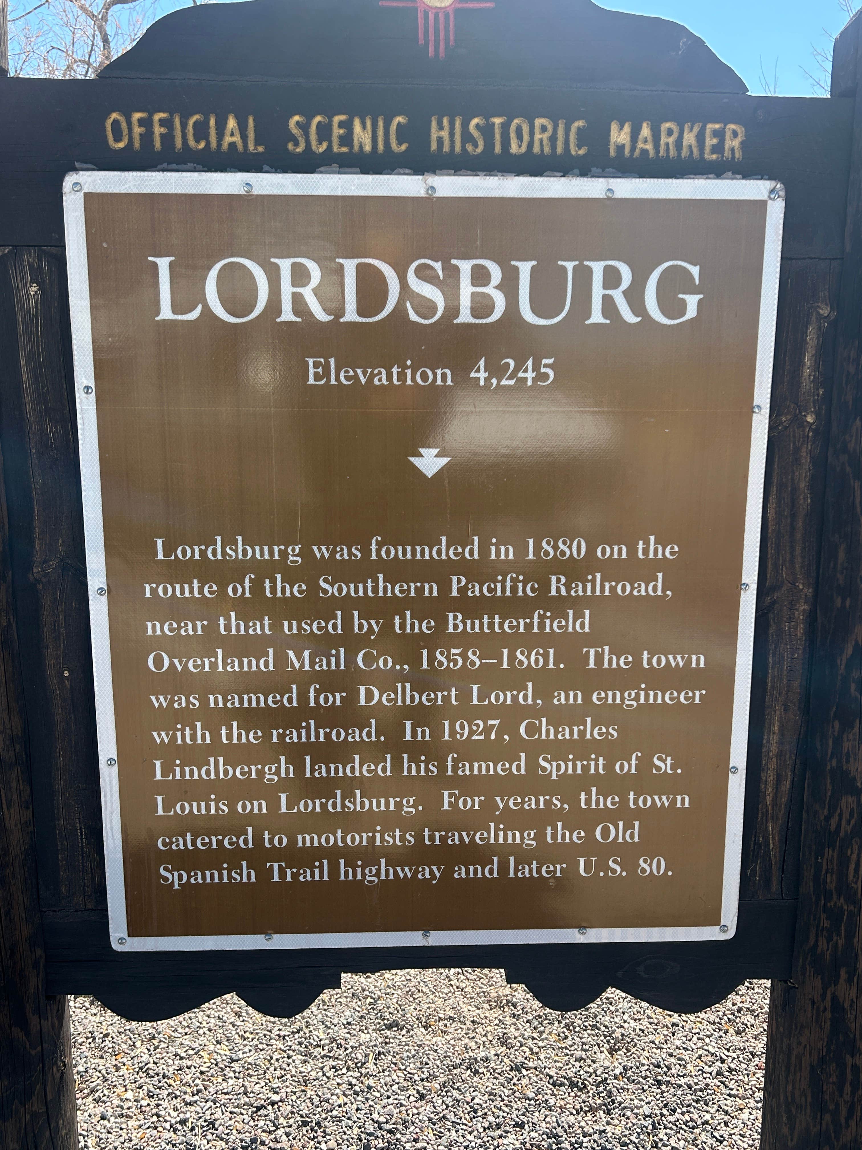 Signs & Maps