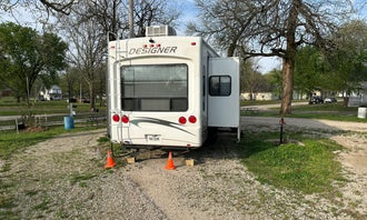 Camping near Big Hill Lake Mound Valley Recreation Area: Norman No.1 Museum RV Park, Fredonia, Kansas