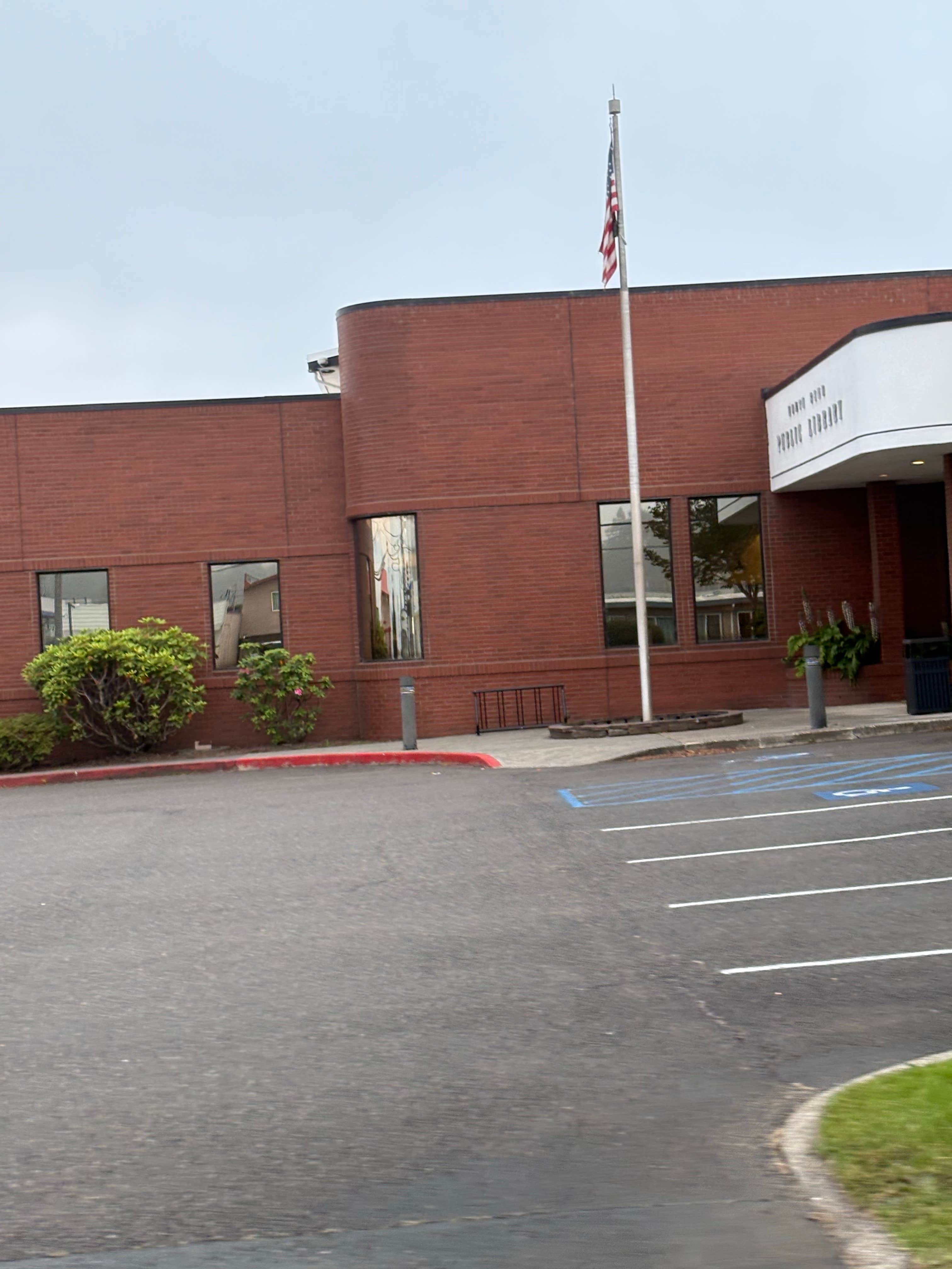 North Bend Library-Union Ave Entrance | North Bend, Oregon