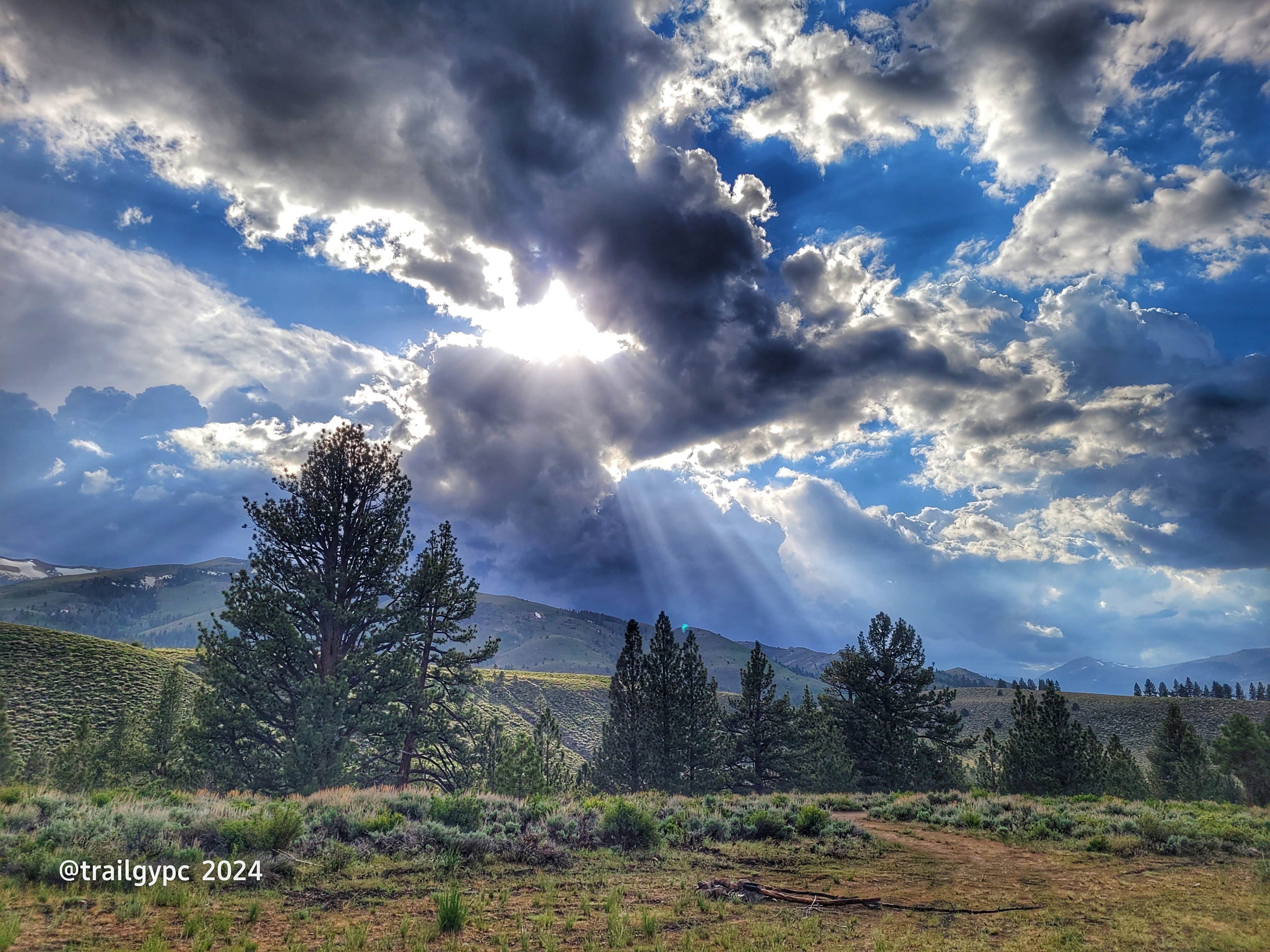 Camper submitted image from Obsidian Creek on Little Walker Road - 1