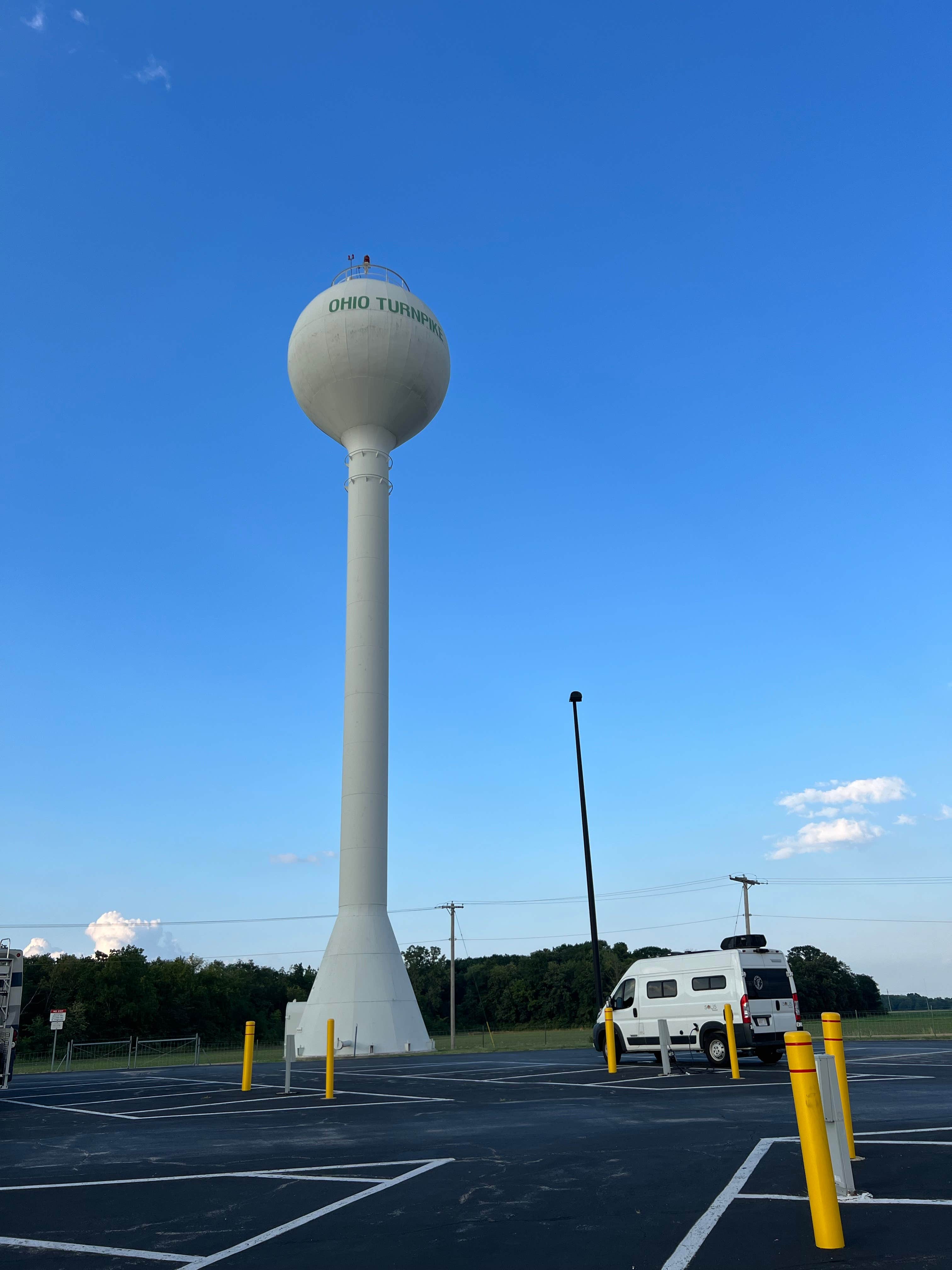 Camper submitted image from Blue Heron Ohio Turnpike RV Lot - 3