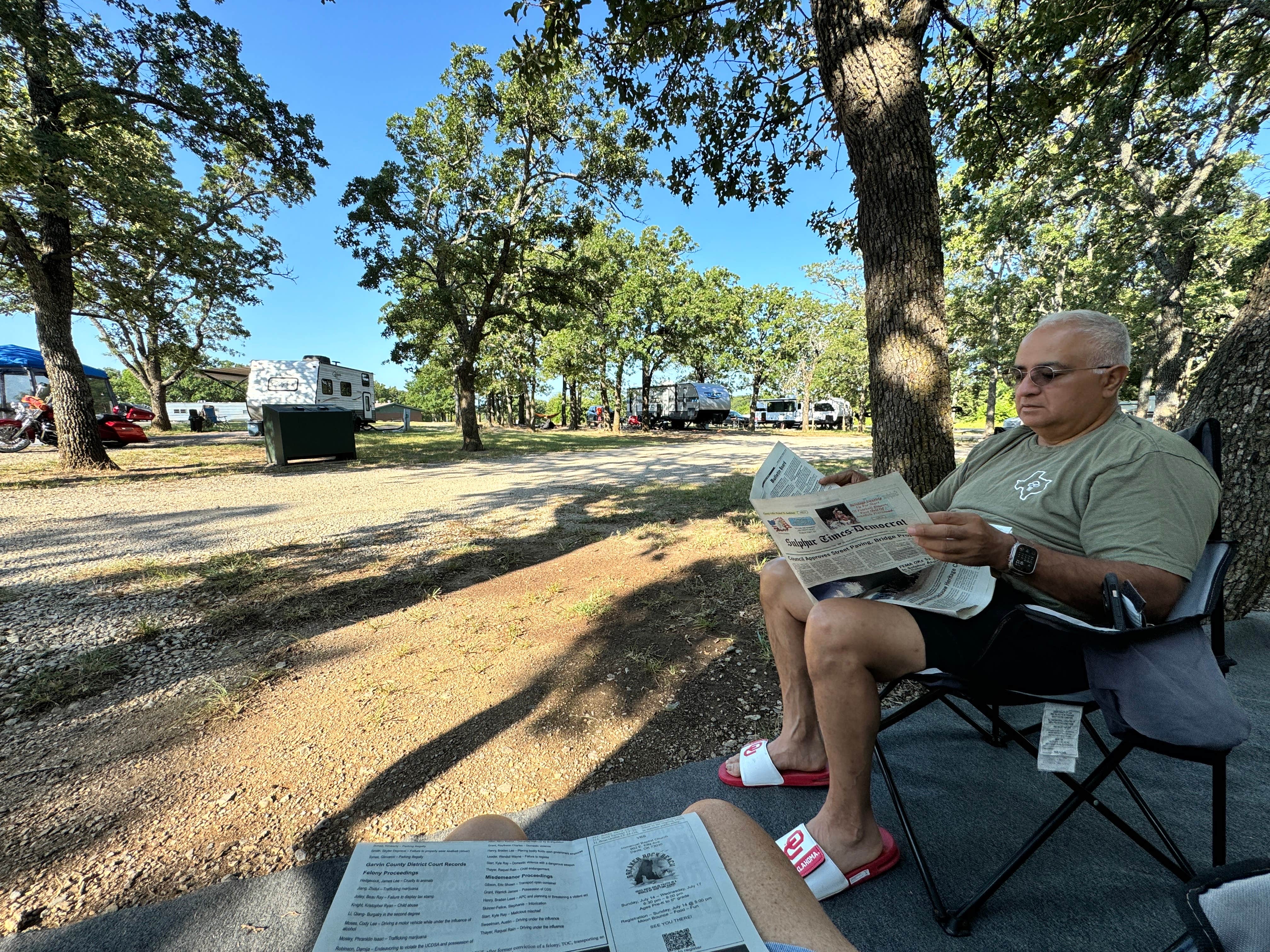 Camping near Arrowhead RV & Tiny House Park: R.C. Longmire Lake, Pauls Valley, Oklahoma