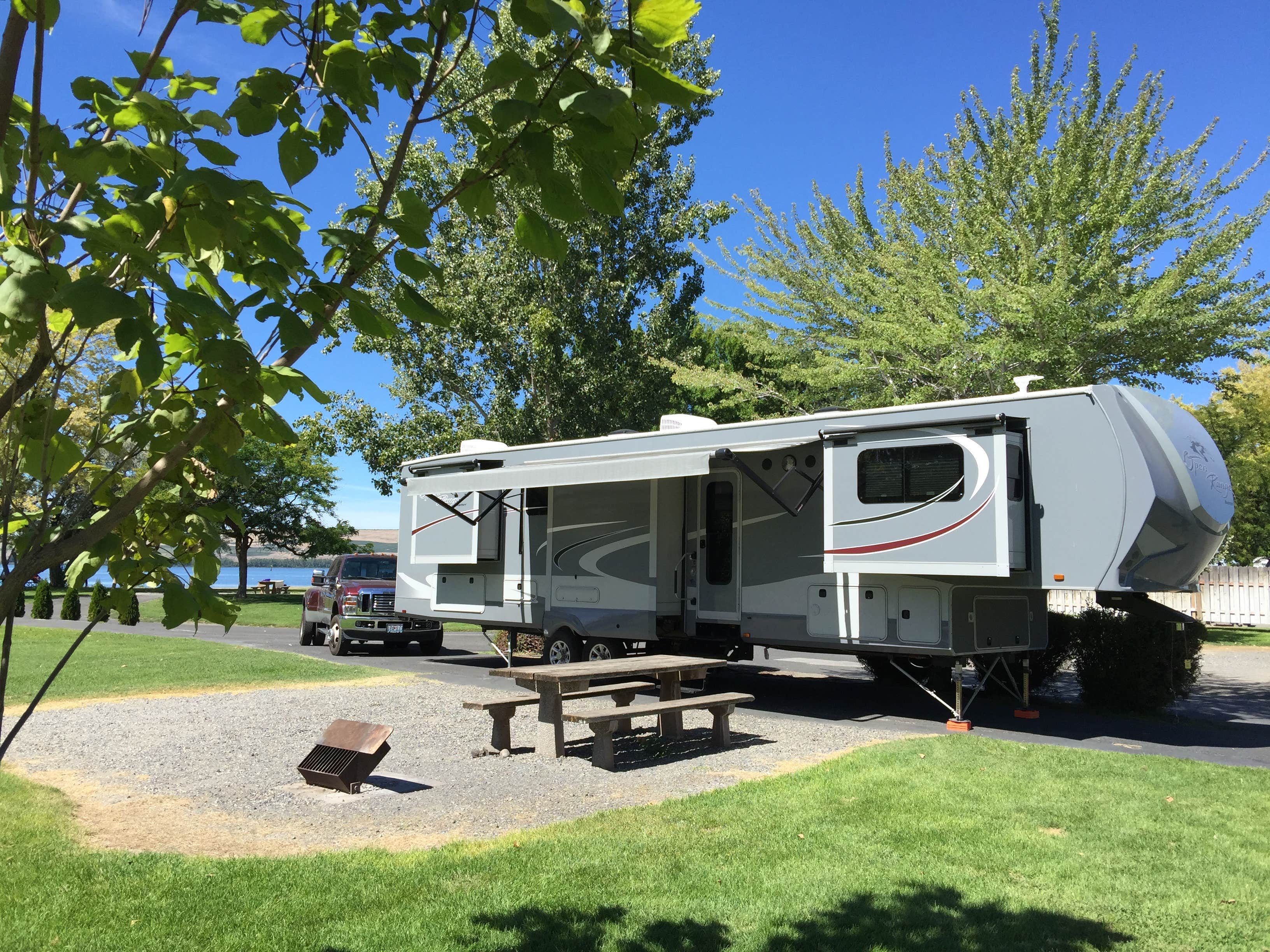 Ken and Sheryl C.'s photo of rv camping at Boardman Marina Park near Condon, OR