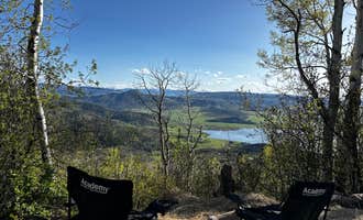 Camping near Rabbit Ears Peak Road : Dispersed Overlook off Hwy 40, Steamboat Springs, Colorado