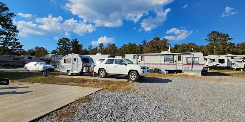 Camper submitted image from Paradise Point Marina and RV Resort