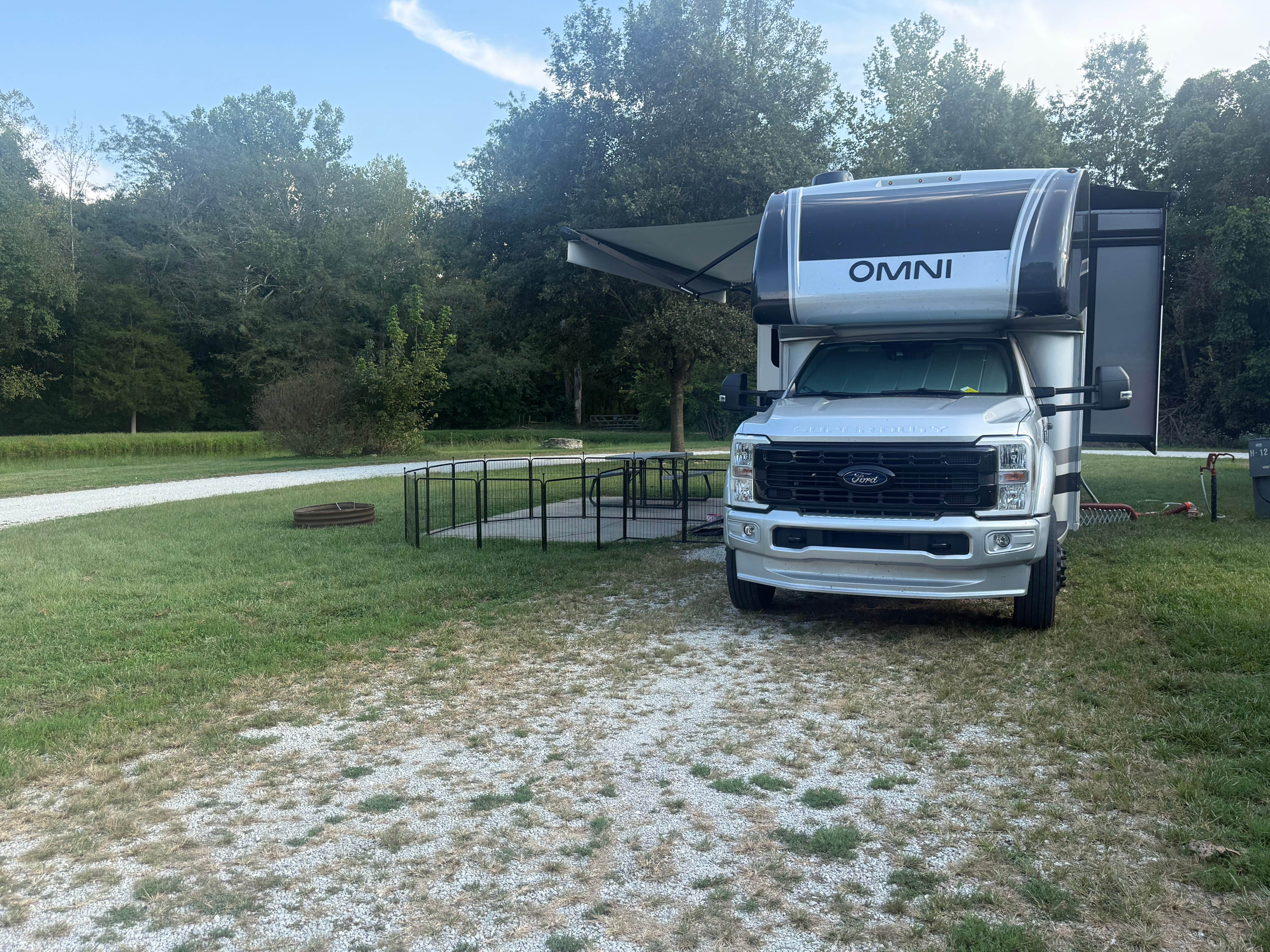 Bill C.'s photo of rv camping at Pin Oak RV Park near Park Hills, MO