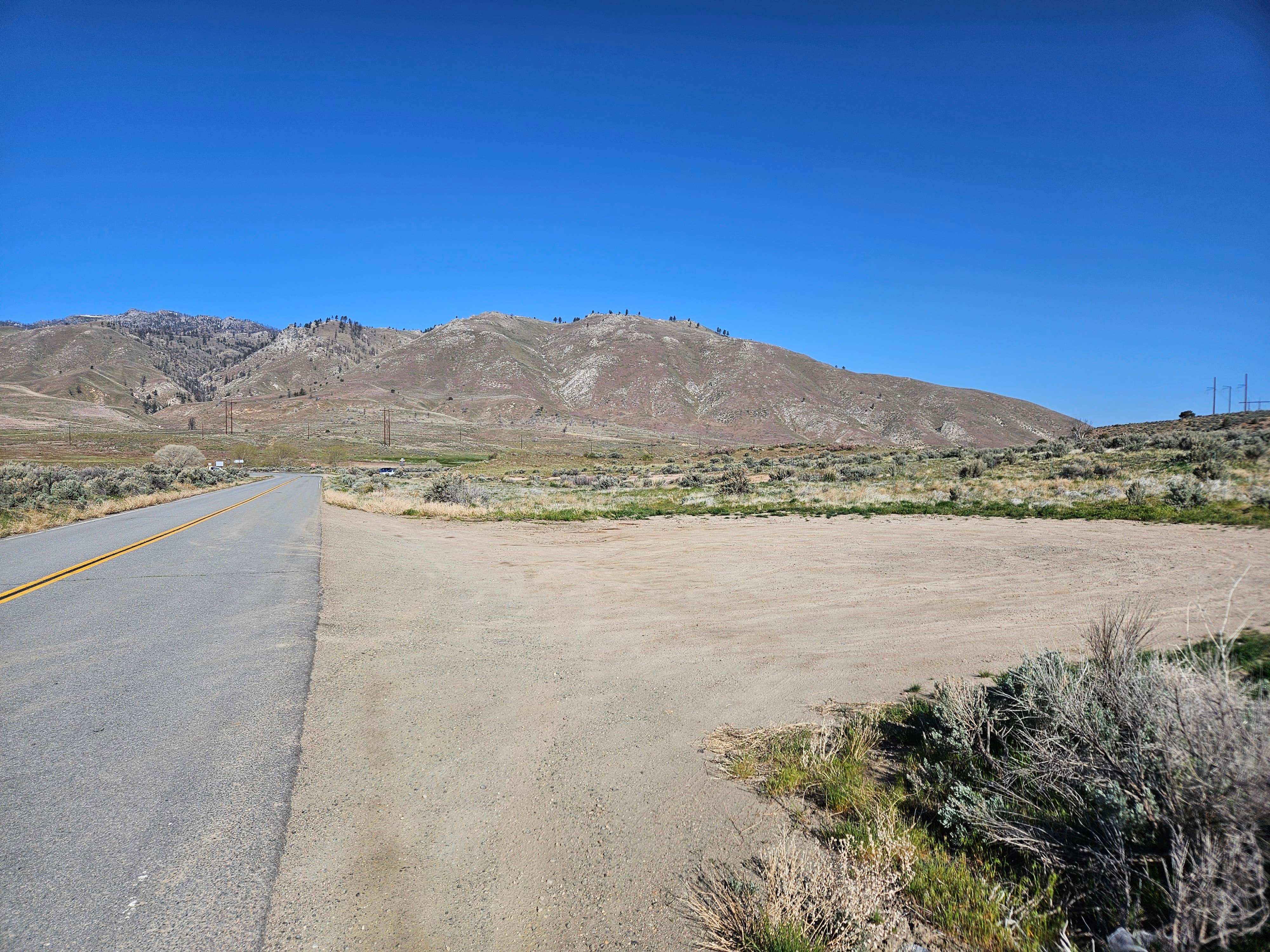 Camper submitted image from Red Rock Road Pull Out - 3