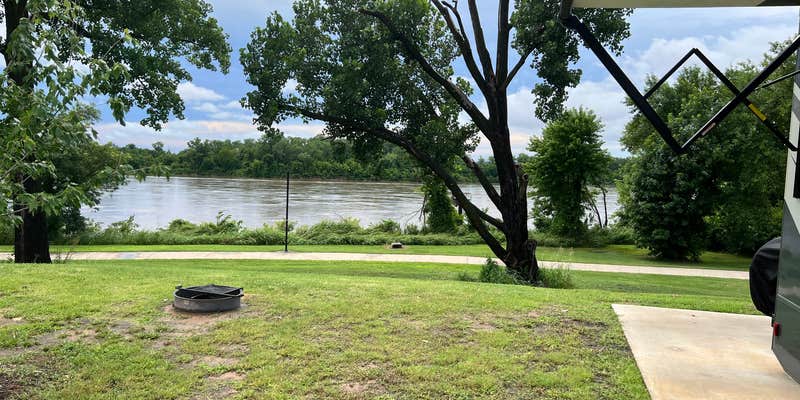 Camper submitted image from Riverfront RV Resort