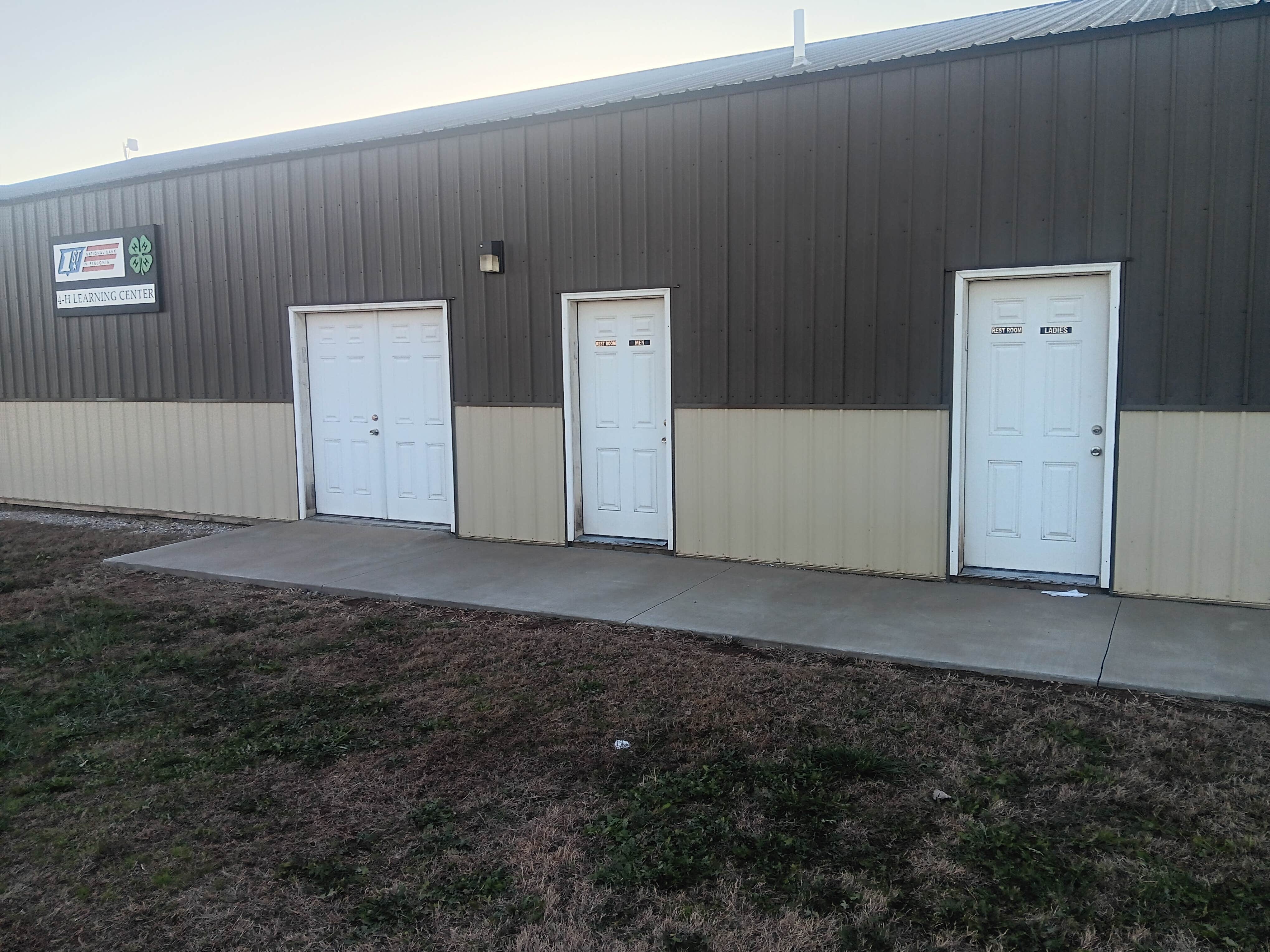 Camping near Casner Creek Campground — Fall River State Park: Rollin RED Vandever Memorial Park, Fredonia, Kansas