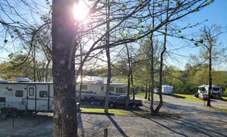 Camping near Hoover Met Complex RV Park: Rolling Hills RV Park, Calera, Alabama