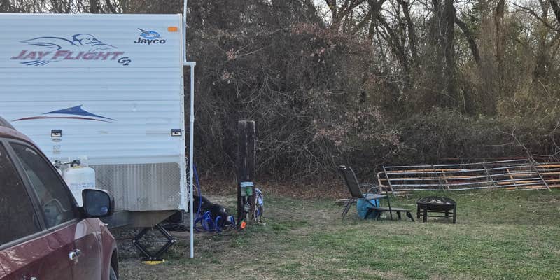 Camper submitted image from Rolling Stone Stables and RV park