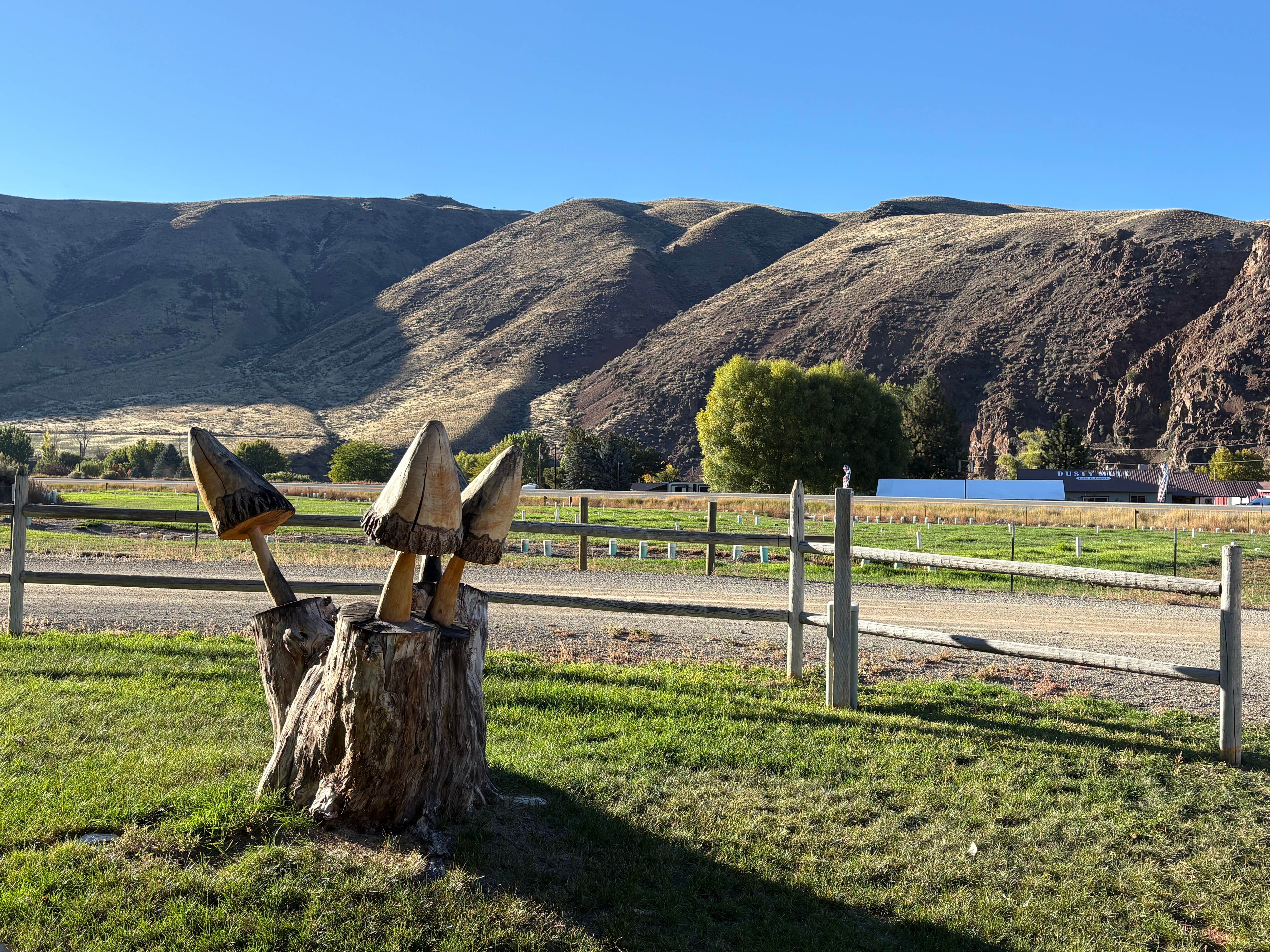 Camping near Yellowjacket Guard Station: Elk Bend RV Park, Cobalt, Idaho