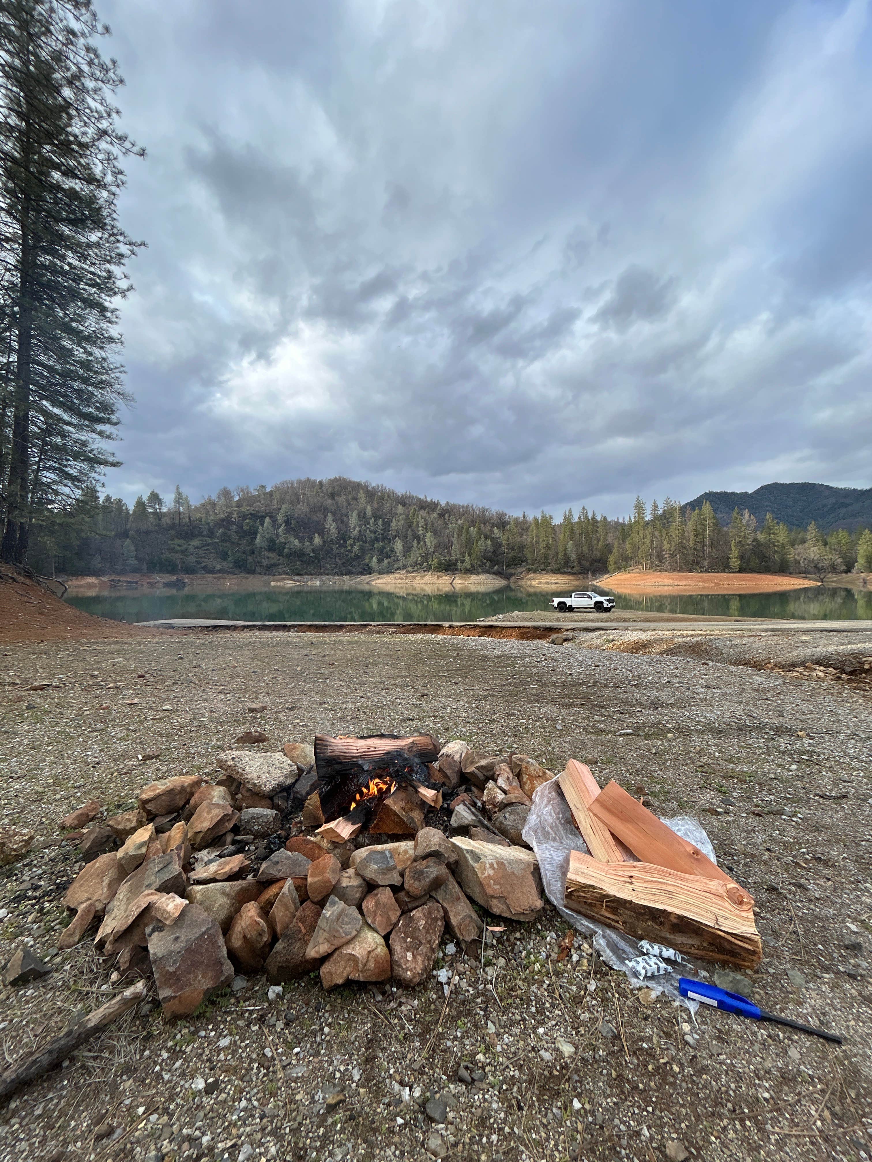Camping near Lakeshore Inn & RV: Salt Creek Dispersed Area (Ca) — Shasta Trinity National Forest, Sugarloaf, California