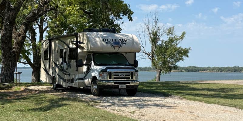 Camper submitted image from Sandstone Campground — Kanopolis State Park