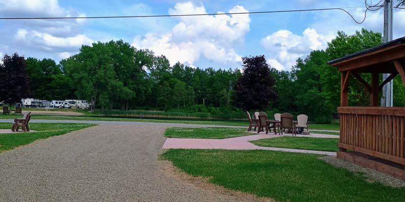 Camper submitted image from Sleepy Hollow Lake Campground