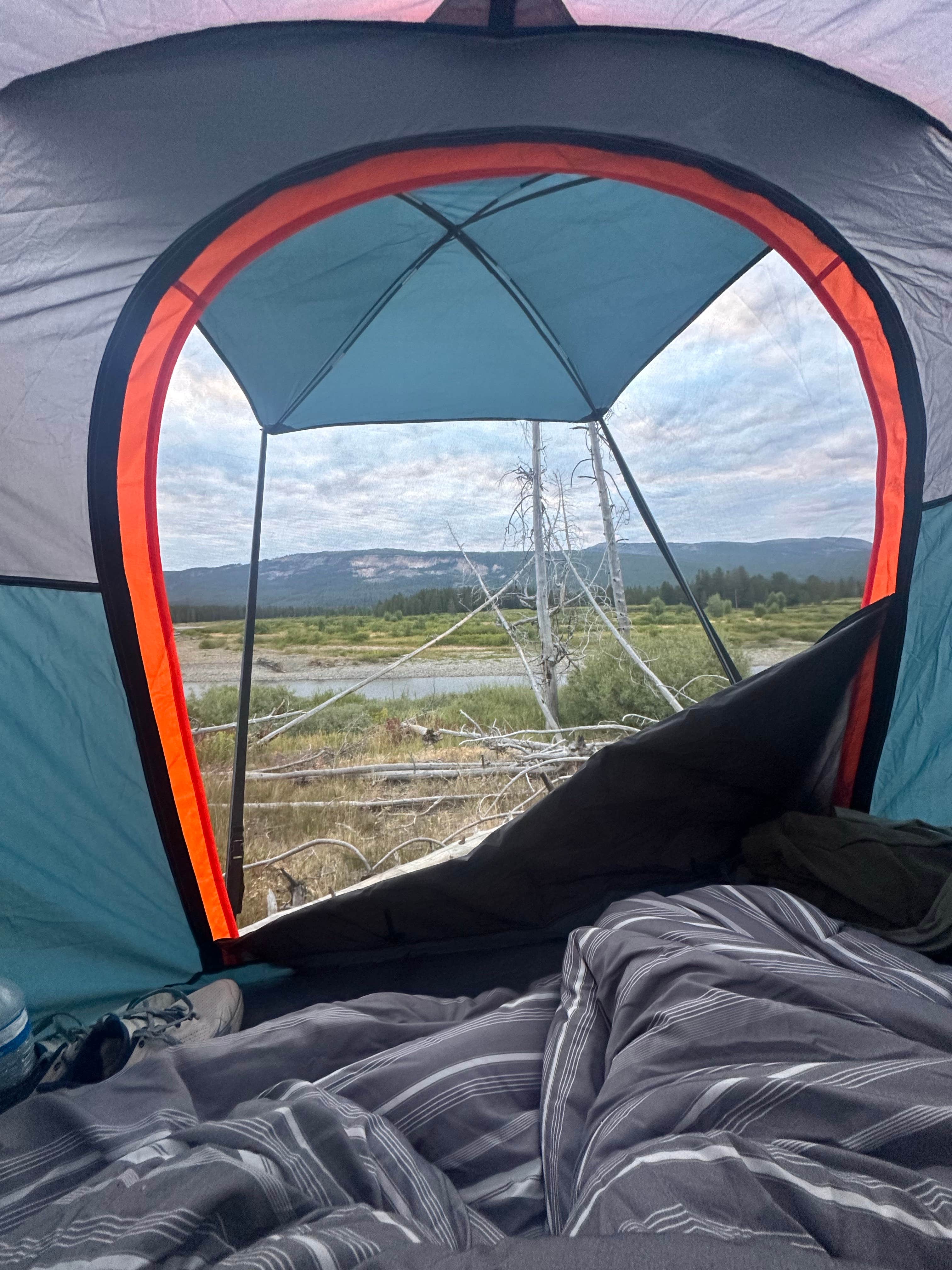 Camping near Lewis Lake — Yellowstone National Park: Snake River Dispersed - Rockefeller Memorial Parkway, John D. Rockefeller Jr. Memorial Parkway, Wyoming