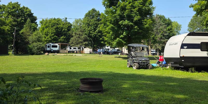 Camper submitted image from Spruce Row Campsite