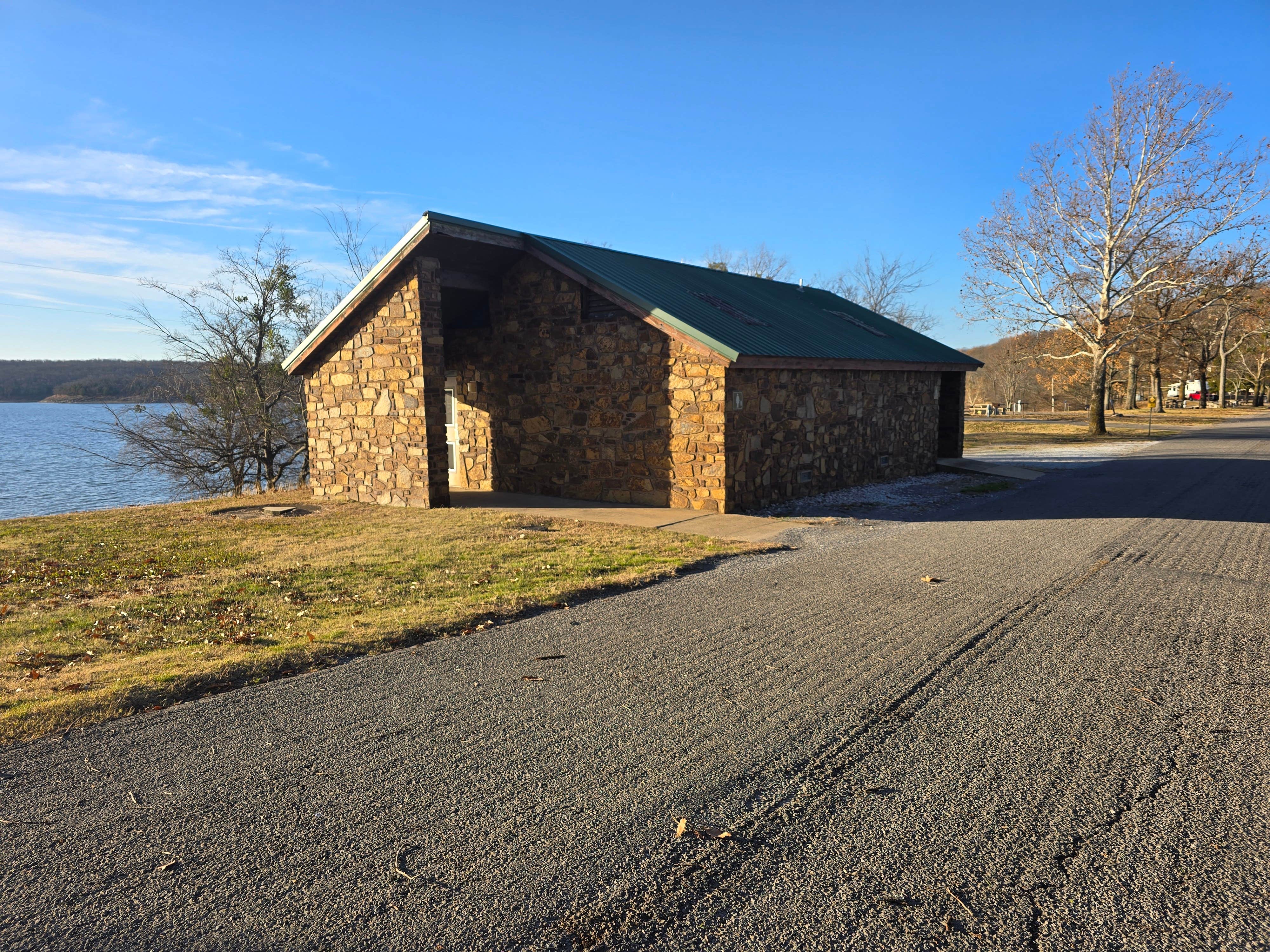 Camper submitted image from Strayhorn Landing - Tenkiller Ferry Lake - 3