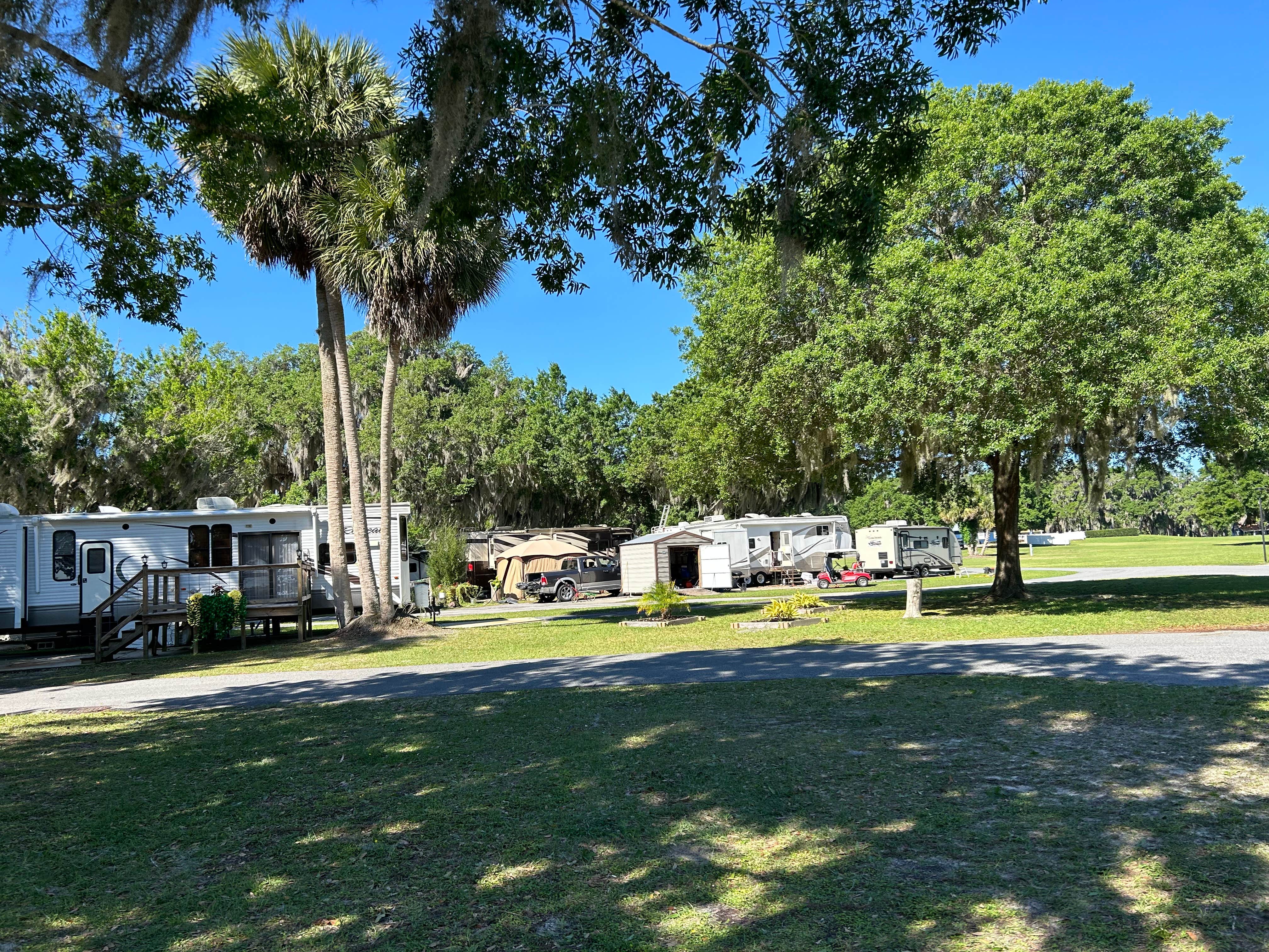 Camper submitted image from Sun Retreats Ocala Orange Lake and Golf Resort - 1