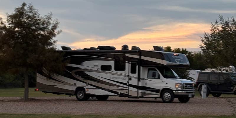 Camper submitted image from Sunrise RV Park