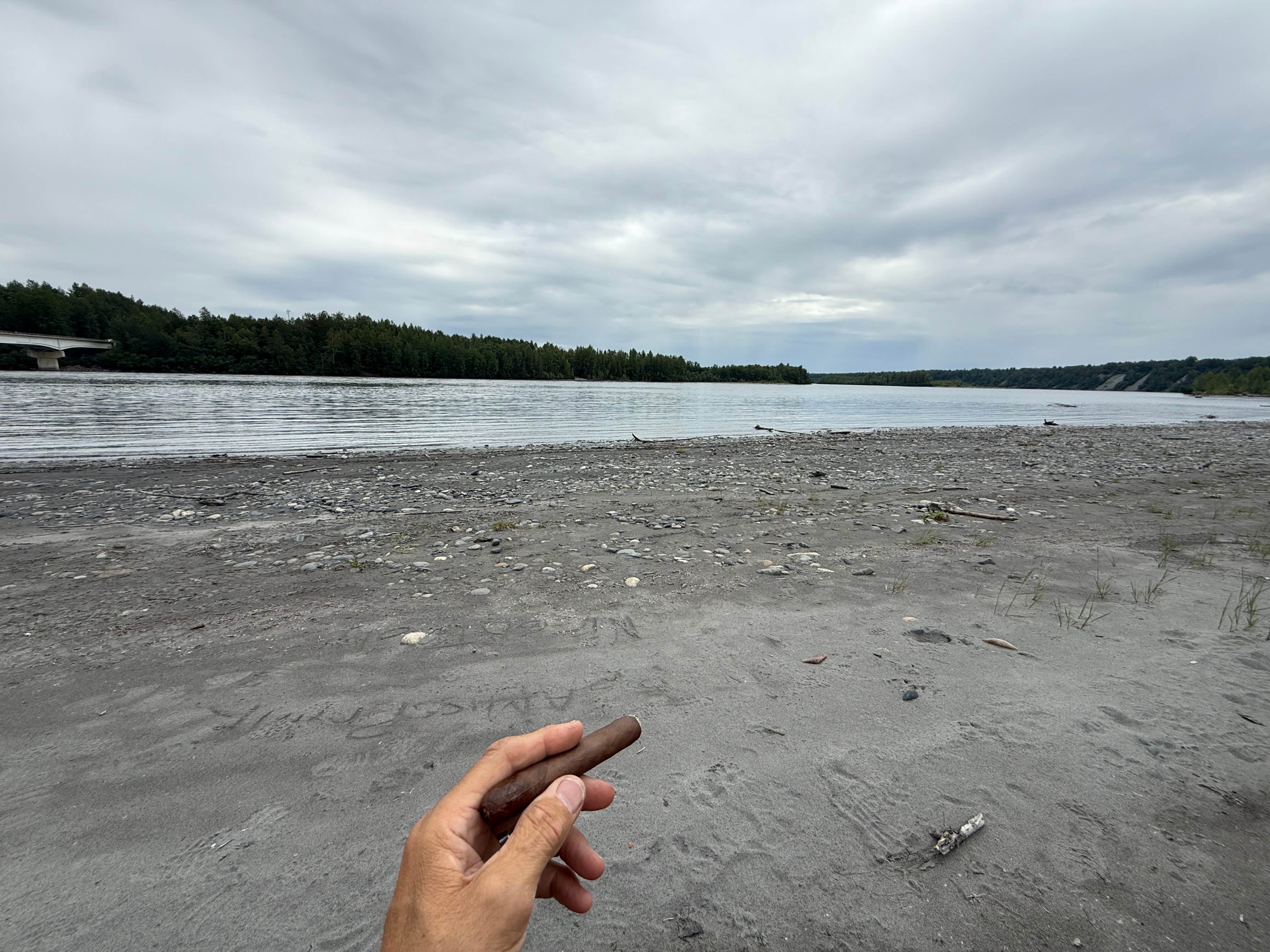 Camper submitted image from Susitna River Banks - 5